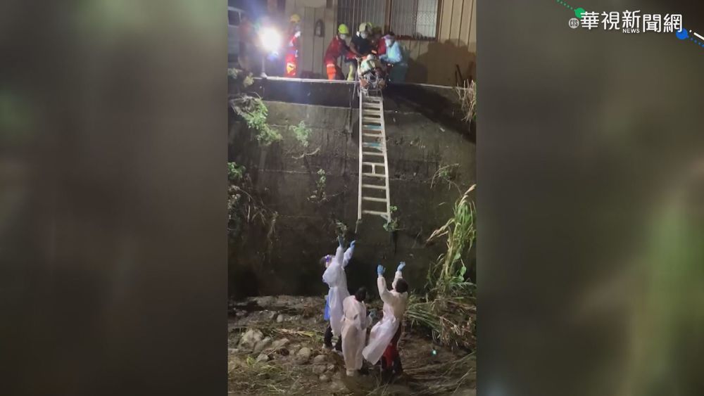 台中雨濕滑 工人修水電從屋頂摔落溪