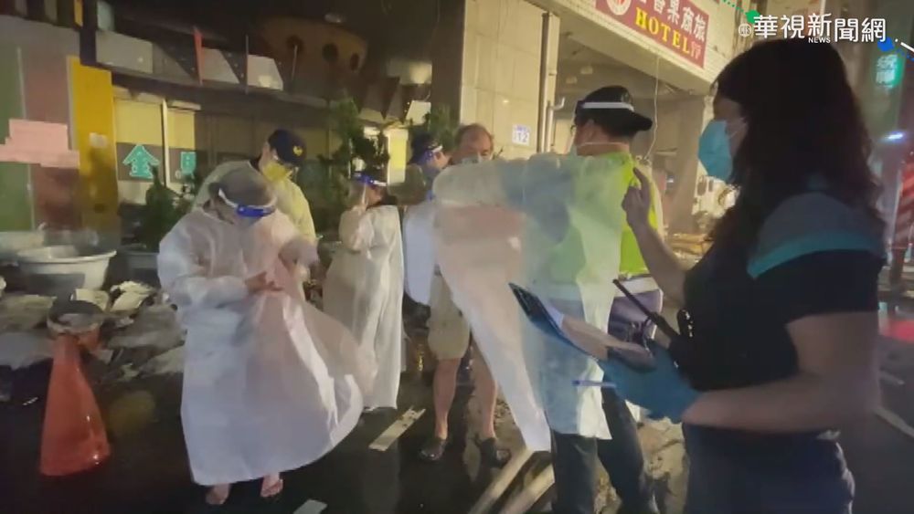 2樓起火被堵死 靠雲梯車救人速度慢