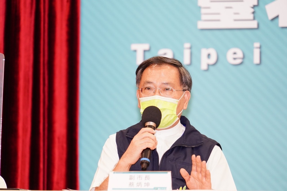 北市明起開放72歲以上電話預約 13接種點一次看