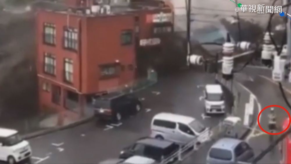 關東連日豪雨! 土石流沖毀房屋.汽車