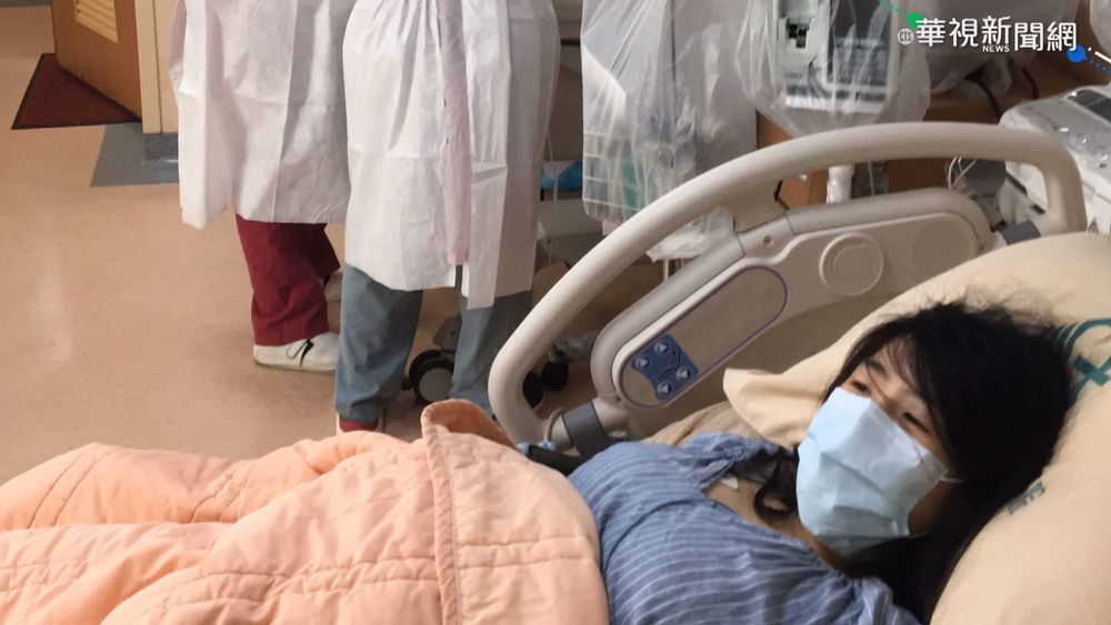 確診婦解隔離車上產子 丈夫順利接生