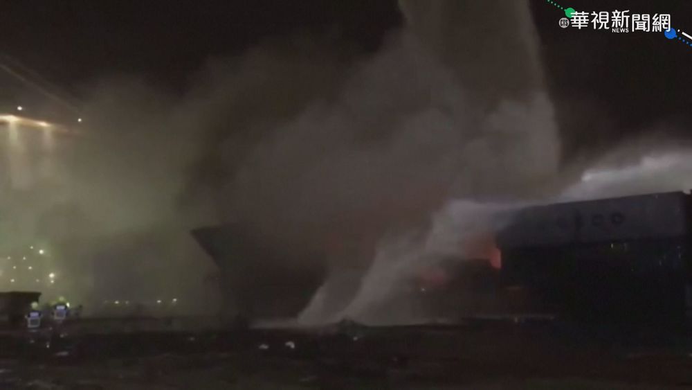 杜拜傑貝阿里港貨輪爆炸 幸無釀傷亡