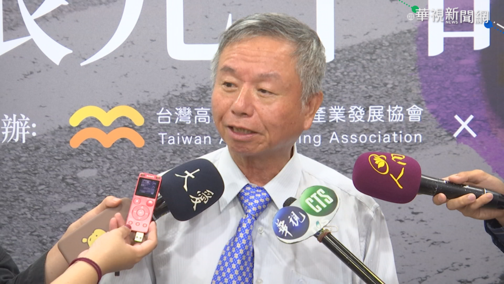 楊志良稱ANA陰性才打AZ 林靜儀：那是風濕免疫血清指標