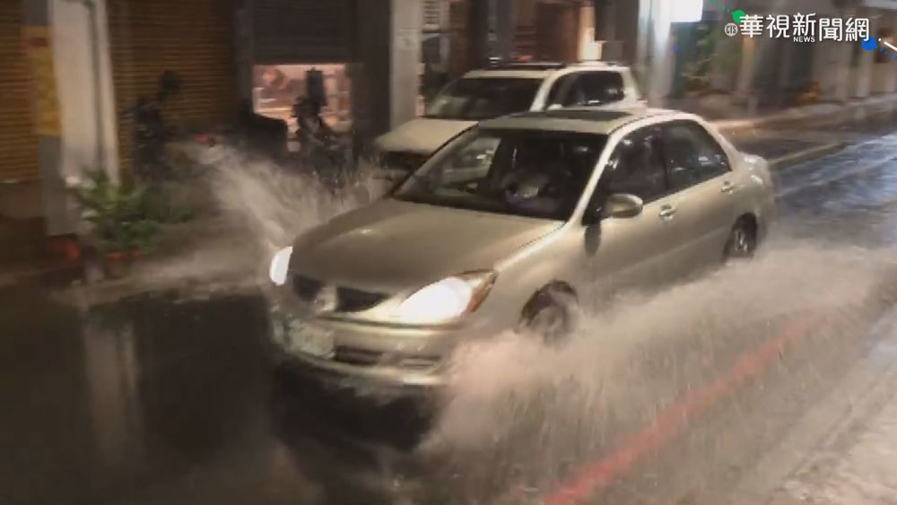 高雄晚間降暴雨 新興區時雨量72.2mm!