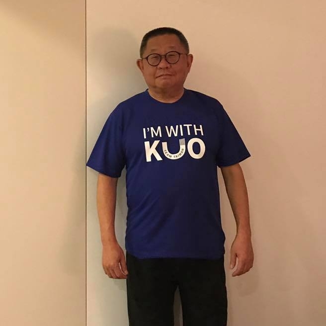 奧運總領隊蔡辰威爽搭商務艙 遭爆留言嗆國手「確診活該」