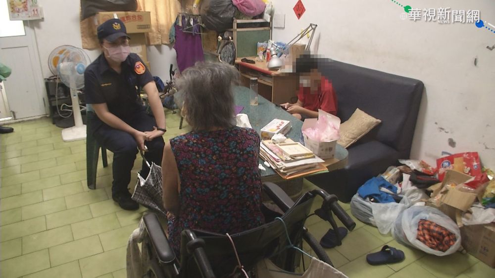 祖孫因疫情停課沒便當 暖心警送餐