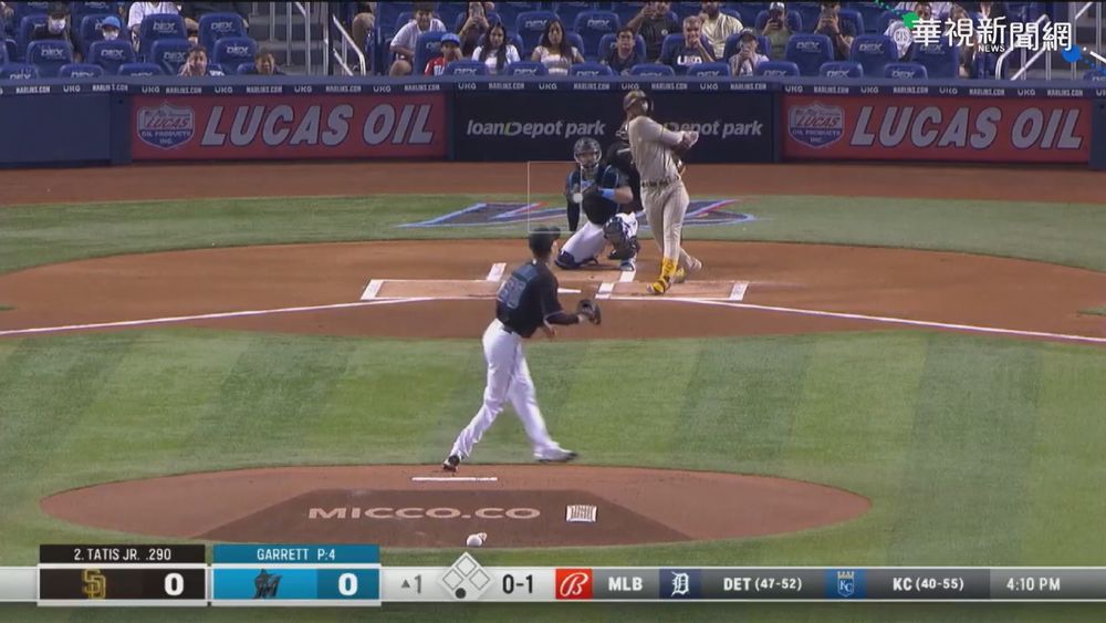 崔志萬首局開轟 連2場演出炸裂秀!