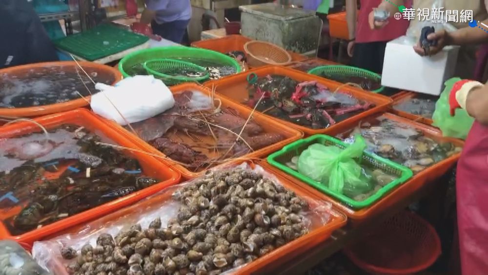 民眾悶不住! ｢自行降級｣塞爆市場.漁市