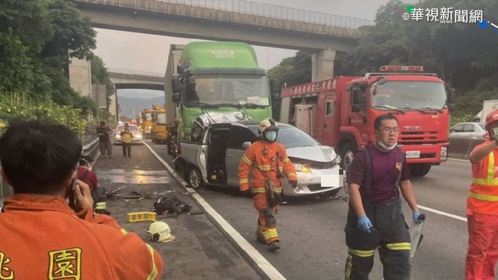 國道2號6車連環撞 7人送醫1人不治