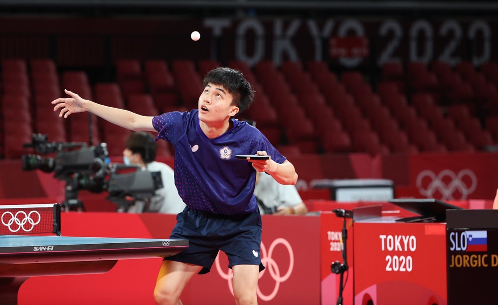 纏鬥七局飲恨！林昀儒惜敗中國球王樊振東 30日續爭銅牌