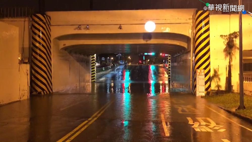 台南小東地下道又淹 一度積水80公分