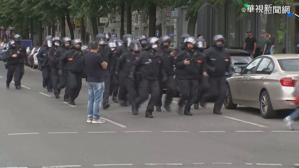 不滿防疫令! 德民眾上街抗議 與警爆衝突