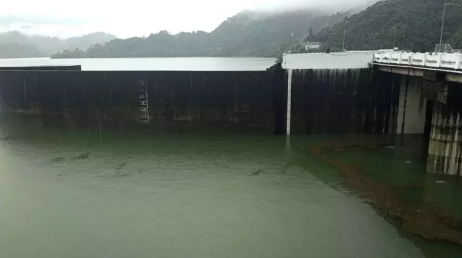 接近滿水位！曾文水庫睽違2年洩洪