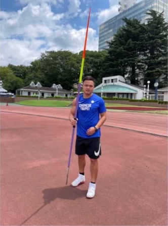 翻攝鄭兆村臉書