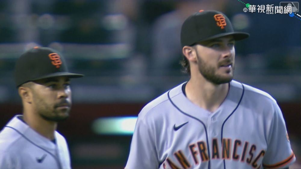 剛轉隊就建功 Bryant率隊反攻逆轉勝!