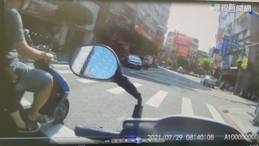 女警猛追違規車輛 壓制壯漢查獲毒品