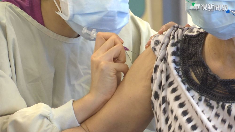 1500人提前預約到莫德納！ 陳時中認系統誤植：照打