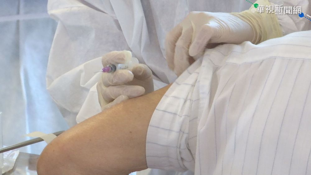 驚！德護士掉包疫苗 民眾遭打生理食鹽水