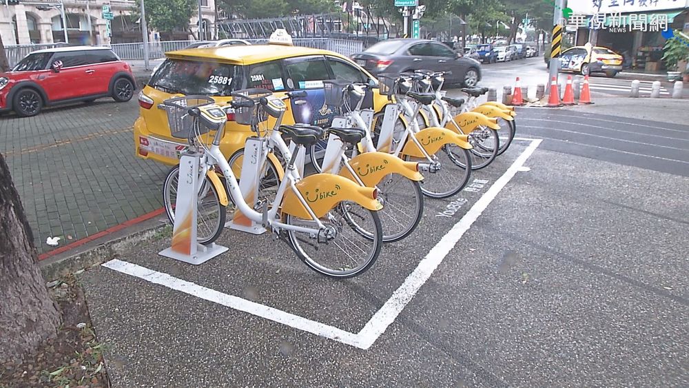 全民瘋運動 白髮嬤空踩iBike當健身車