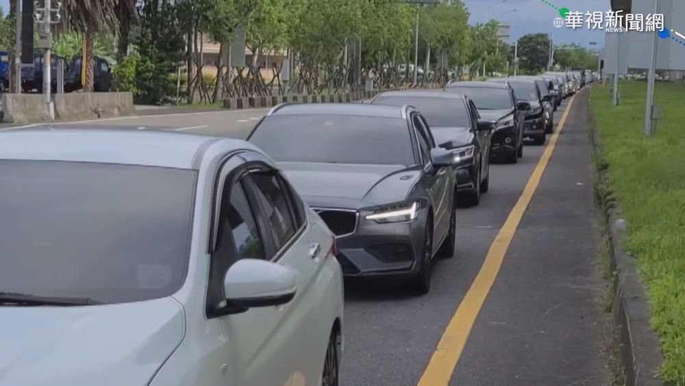 國五北返高乘載 雪隧車潮回堵5公里