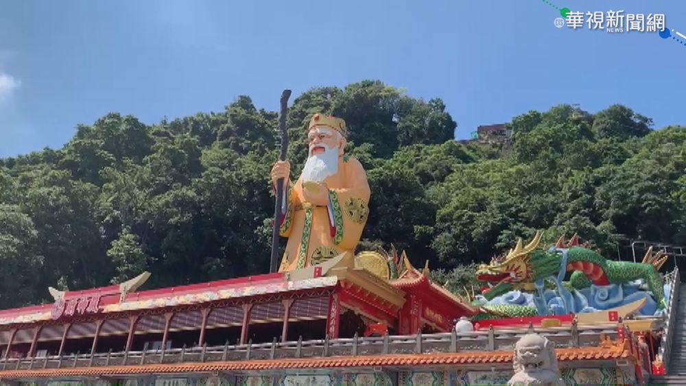 2車大街亂丟鞭炮 被逮還狡辯還願