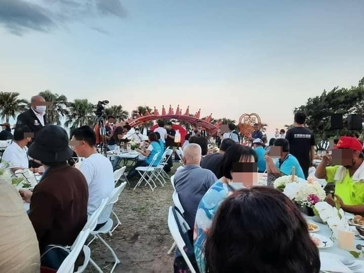 台東百人餐敘肩並肩飲食！眾：不用隔板、梅花座？