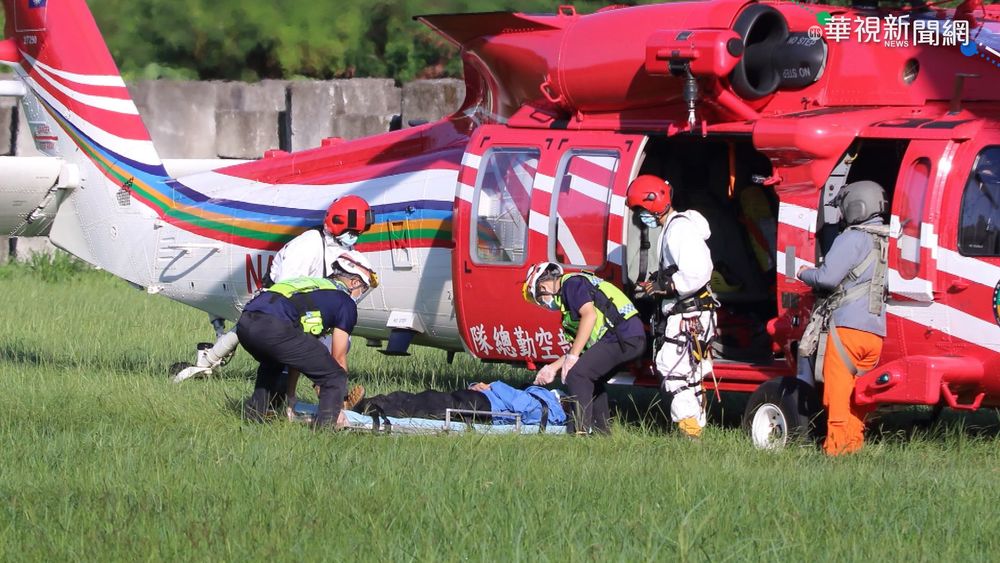 花蓮登山客嚴重腹痛 直升機救援