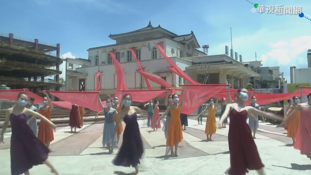 2500噸高雄老車站回娘家 9月底定位