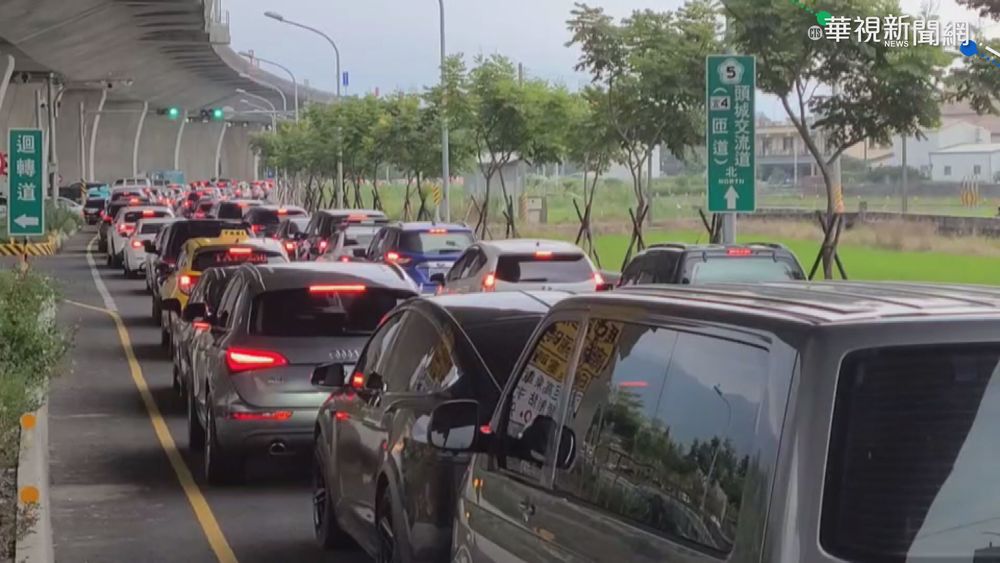 抓緊暑假尾巴出遊 國5下午湧北返車潮