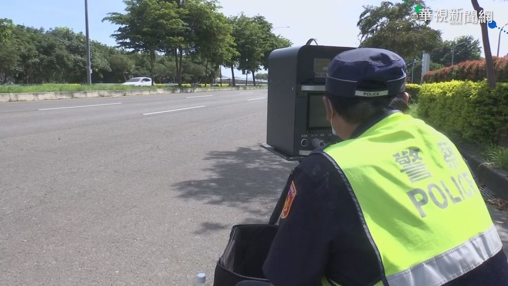 深夜車聚競速吵翻天 居民不堪其擾