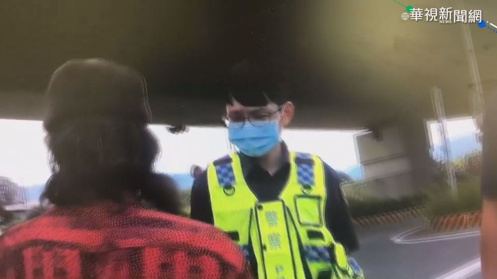 7旬翁開車頭暈發作 沿路驚險擦撞護欄