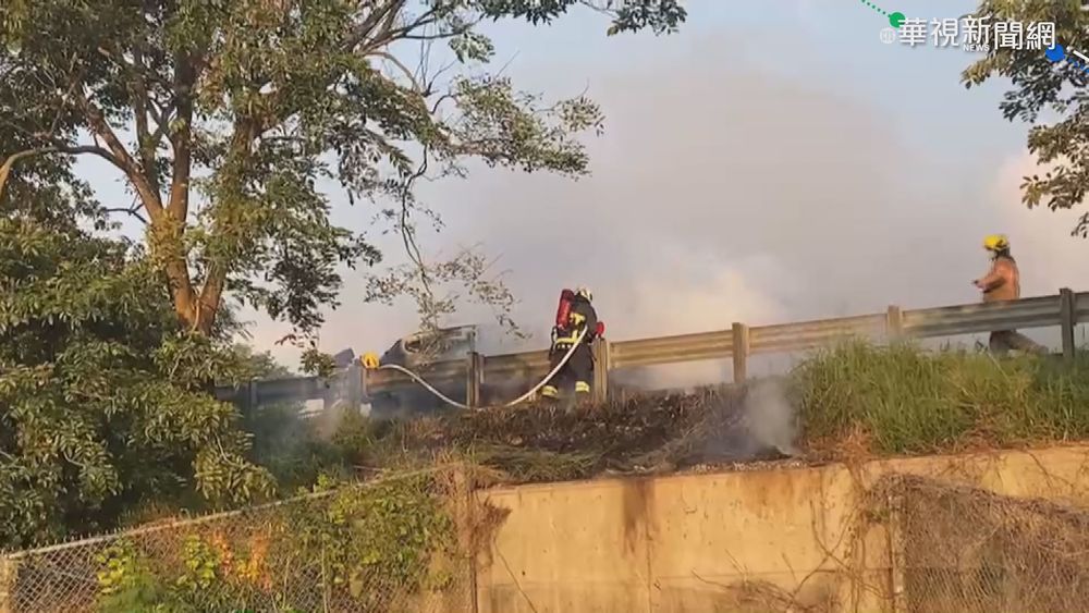 瓦斯味瀰漫! 台南東區路塌壓破管線