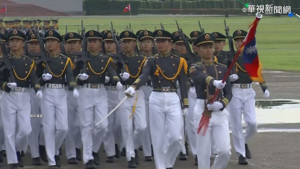 重振軍威? 傳陸軍官校恢復踢正步訓練