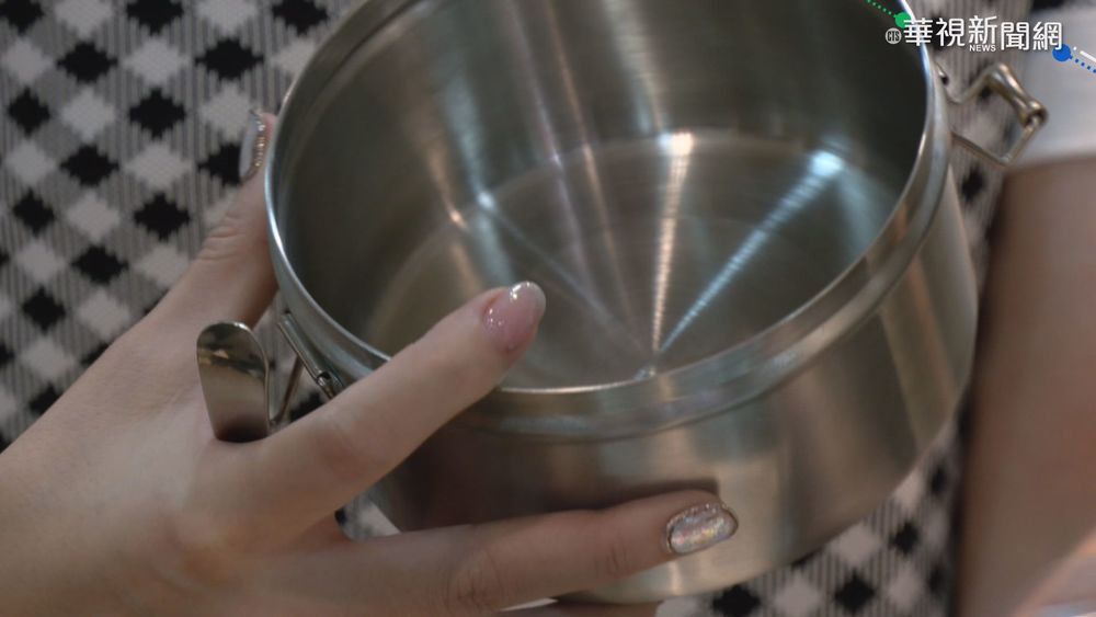 新北不鏽鋼餐具開學禮 黑油附著難清潔