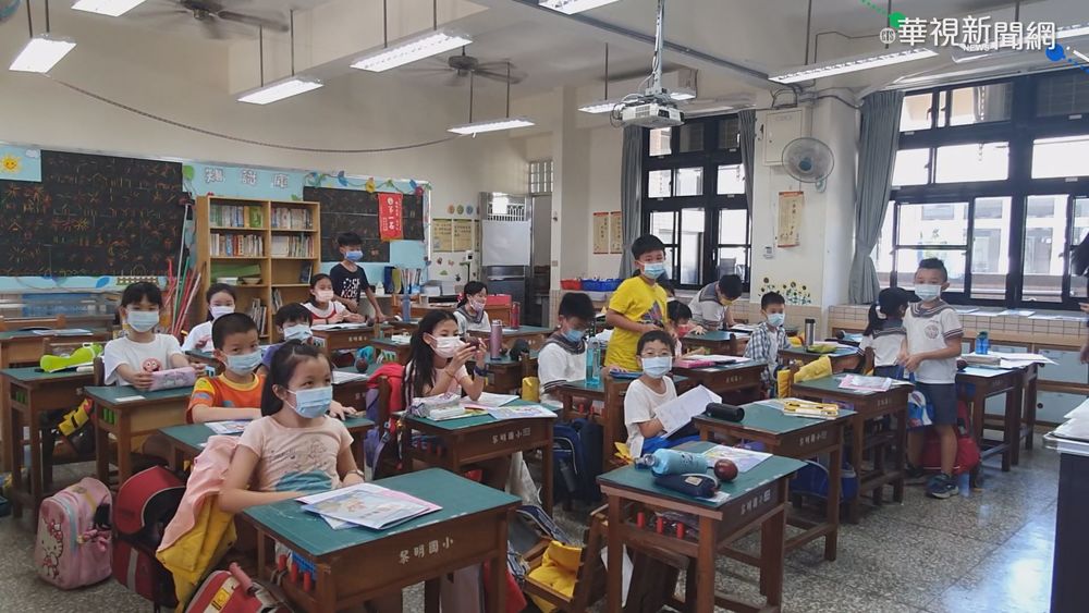 冷氣能看不能用 黎明國小上課"滿頭汗"