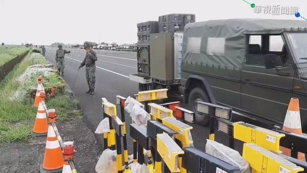 漢光重頭戲! 佳冬戰備道明操演戰機起降