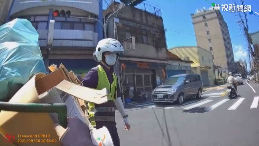 暖心人民保母! 道路救援又幫推回收車