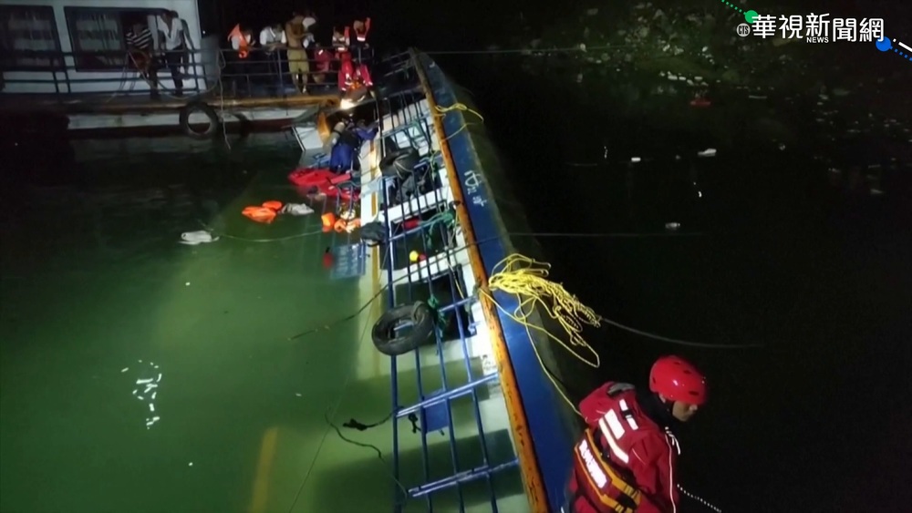 貴州客輪嚴重超載翻覆 釀10死5失蹤