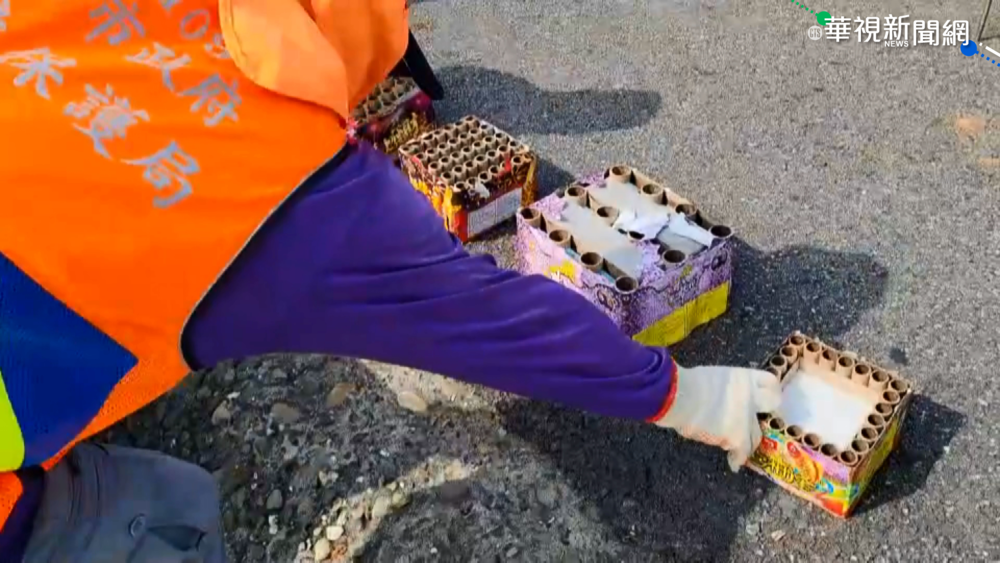 黃金海岸半夜放煙火 聲音吵.垃圾滿地