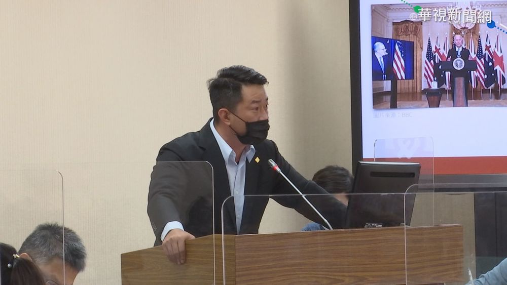 陳柏惟台語質詢邱國正 怒嗆"你好鴨霸"