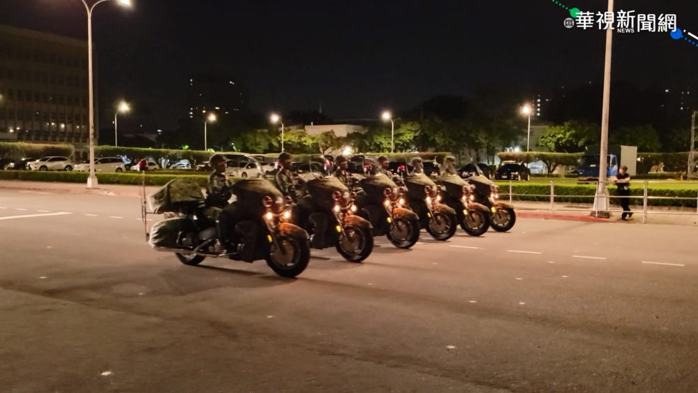 國慶深夜預演 "憲兵快反連"秀戰力