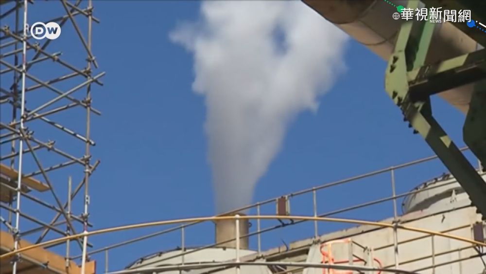 運輸人力缺掀油荒 民眾連夜排隊加油