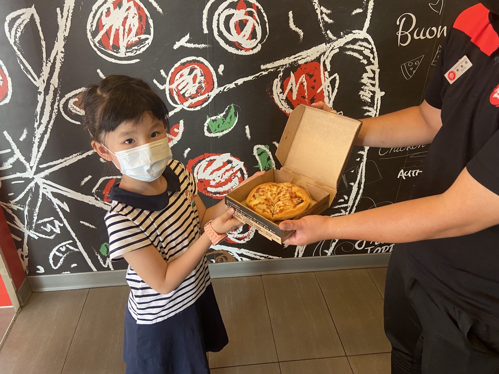 10月小壽星限時8天免費吃必勝客！這三天捐血爽吃麥當勞