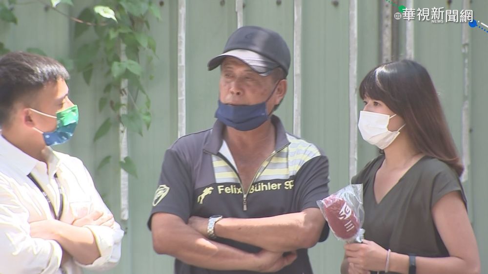 亡羊補牢? 亞國董娘帶禮盒慰問受災戶