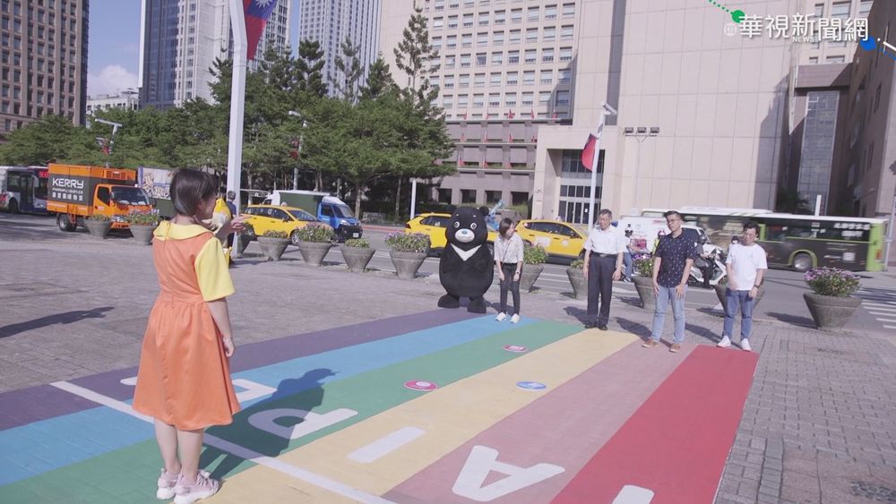 北市"熊好券"宣傳片 搶搭"魷魚遊戲"熱潮