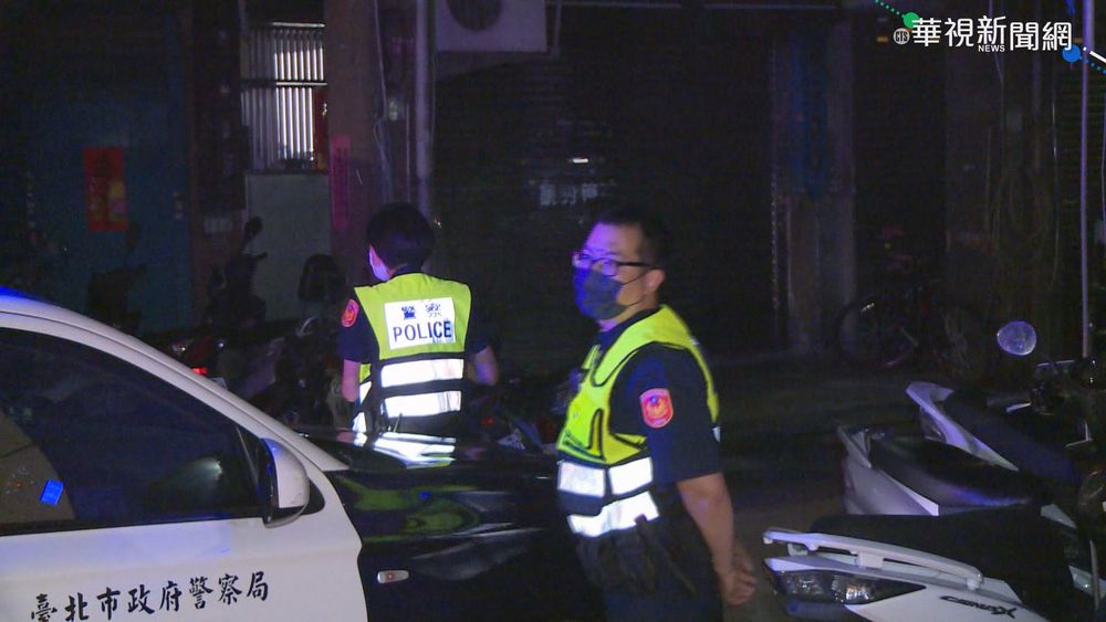 景美驚傳槍響 民宅騎樓鐵捲門現3彈孔