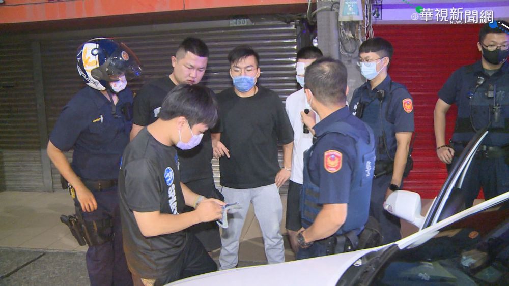 誆"檢警"詐騙 警"用計"埋伏半天逮獲2嫌