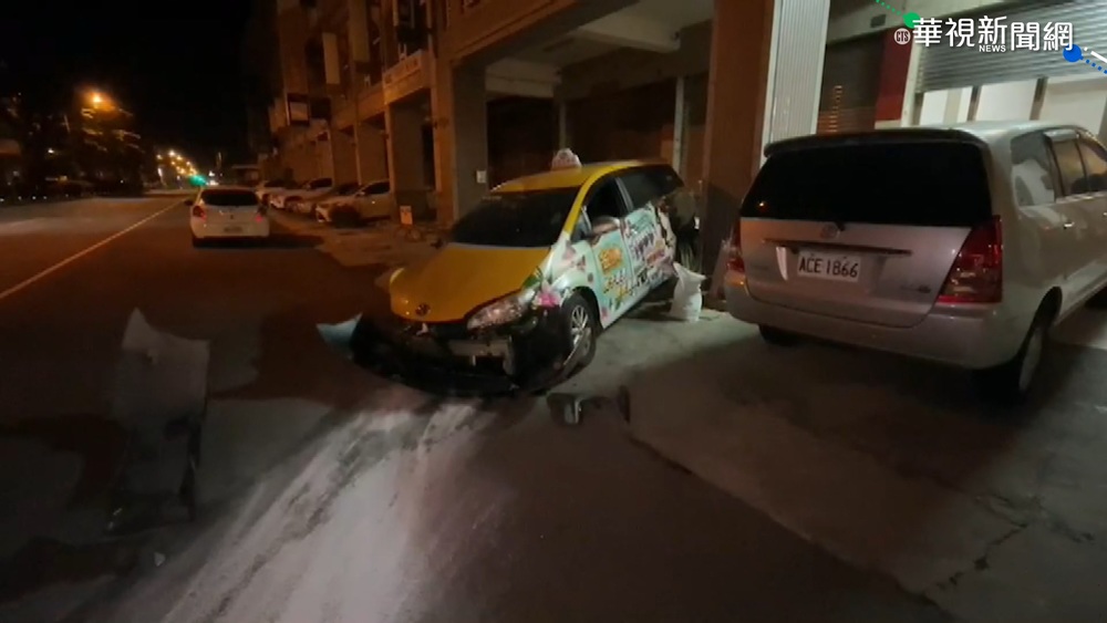 與自小客相撞 小黃駕駛意識不清送醫