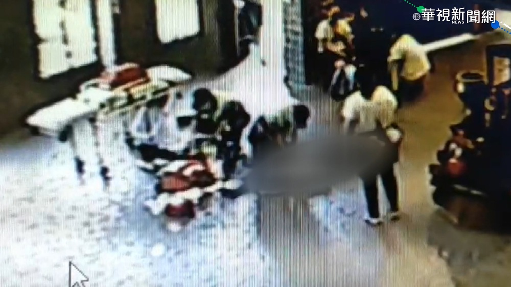 女子遊觀光工廠昏倒 眾人合力搶救