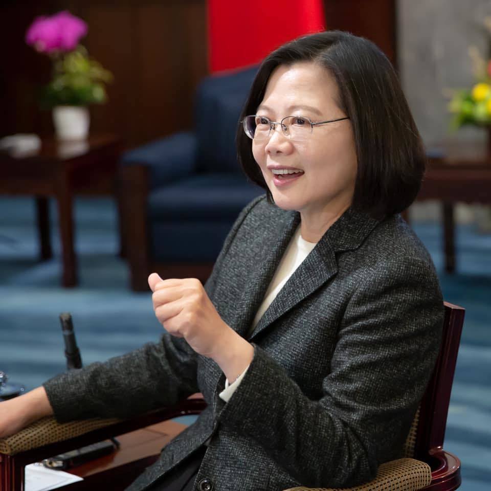 我國「台灣女孩日」 總統盼未來女孩勇敢無懼